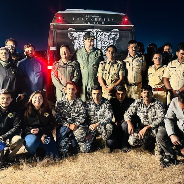 लोहगाव विमानतळावर फिरणारा बिबट्या अखेर जेरबंद