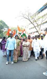 सर्व सामान्य कार्यकर्त्याला संधी मिळत नसल्याने पक्षीय चिन्हांपेक्षा&hellip;